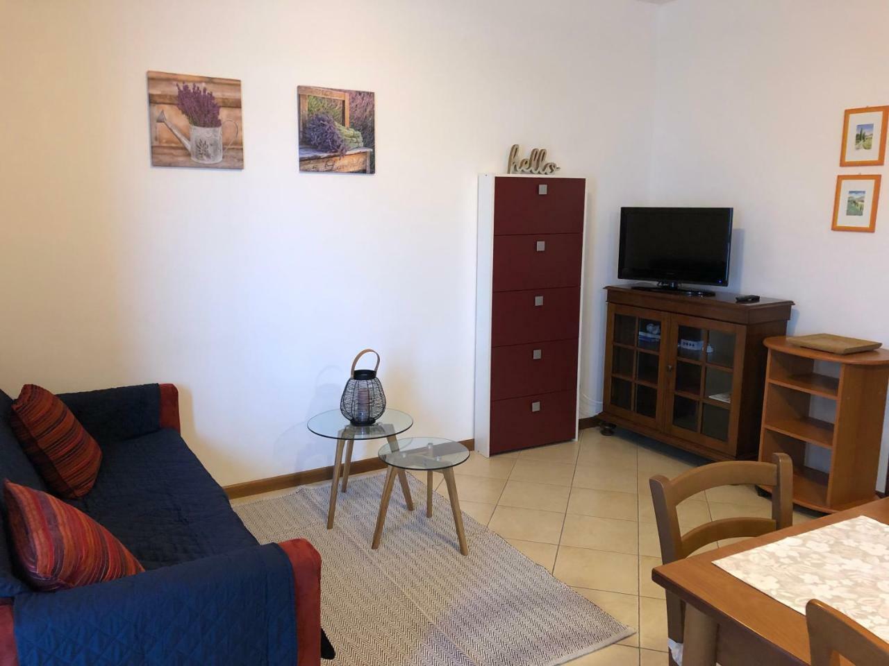 Magia Del Garda Apartment 卡斯特努沃德加尔达 外观 照片